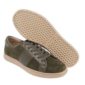 Vionic Jerome Suede Sneakers Lace Up Low Top Water Resistant Durable Green 11.5